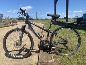 apollo xc26s mountain bike