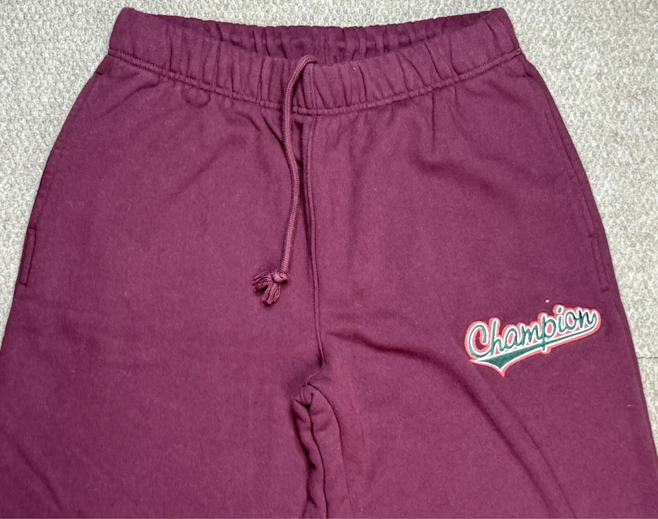 Pantalones deportivos y sudadera Champion tejido inverso para mujer de 2 piezas granate talla M Foto 2 de 4
