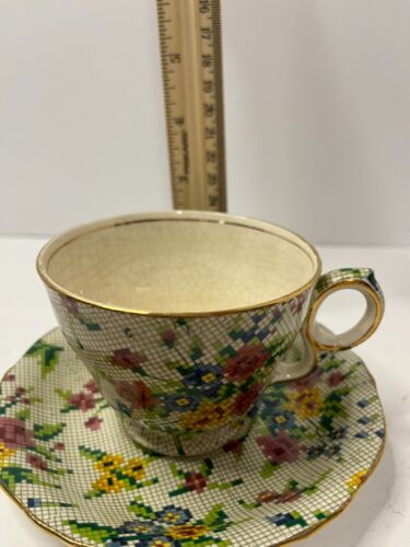 Vintage Chintz Royal Winton Queen Anne Footed Cup And Saucer - 1930s - E-3 - Afbeelding 1 van 7