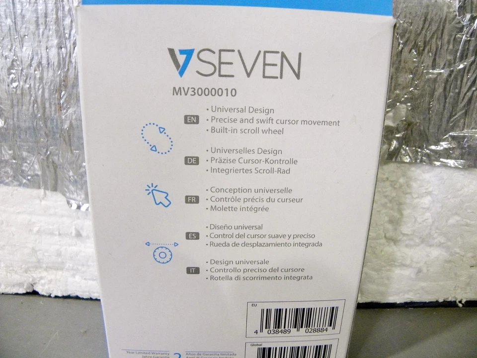 Ingram Micro V7 Gray Black USB 3 Button Scroll Wheel 1000 dpi Optical Mouse - Image 3 of 3