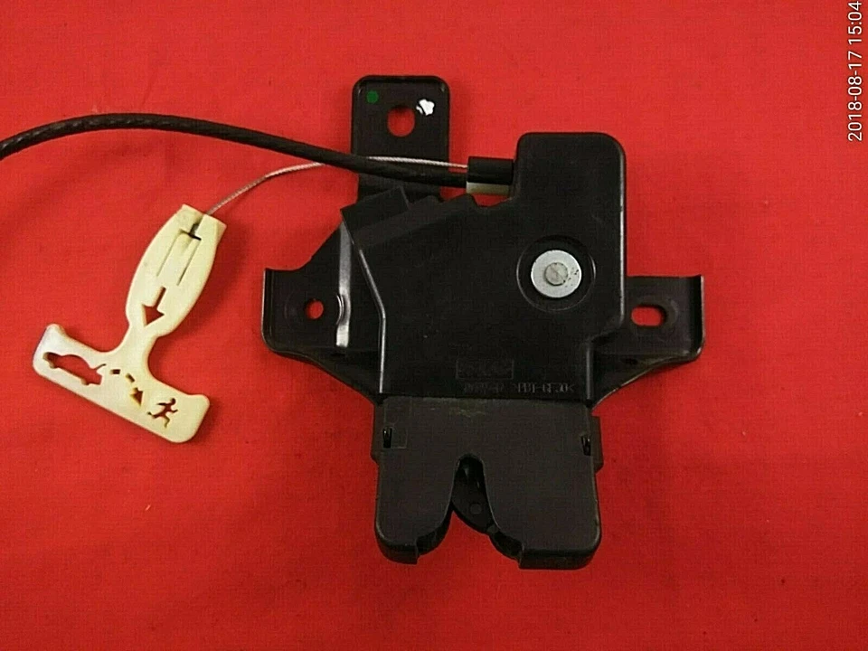 Actuador de bloqueo de pestillo de maletero Ford Crown Victoria Mercury Grand Marquis 2007-2011 Foto 2 de 3