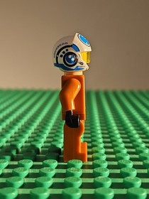 LEGO Star Wars Resistance X-Wing Pilot Minifigure 75125 Temmin "Snap" Wexley