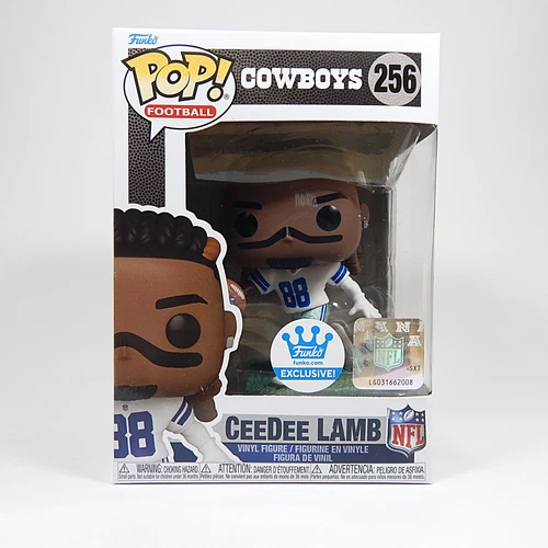Funko pop NFL CeeDee Lamb #256 Funko shop exclusive W/PROTECTOR