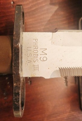 1st generation (1 of 1,200) M9 Bayonet Buck/Phrobis model 188