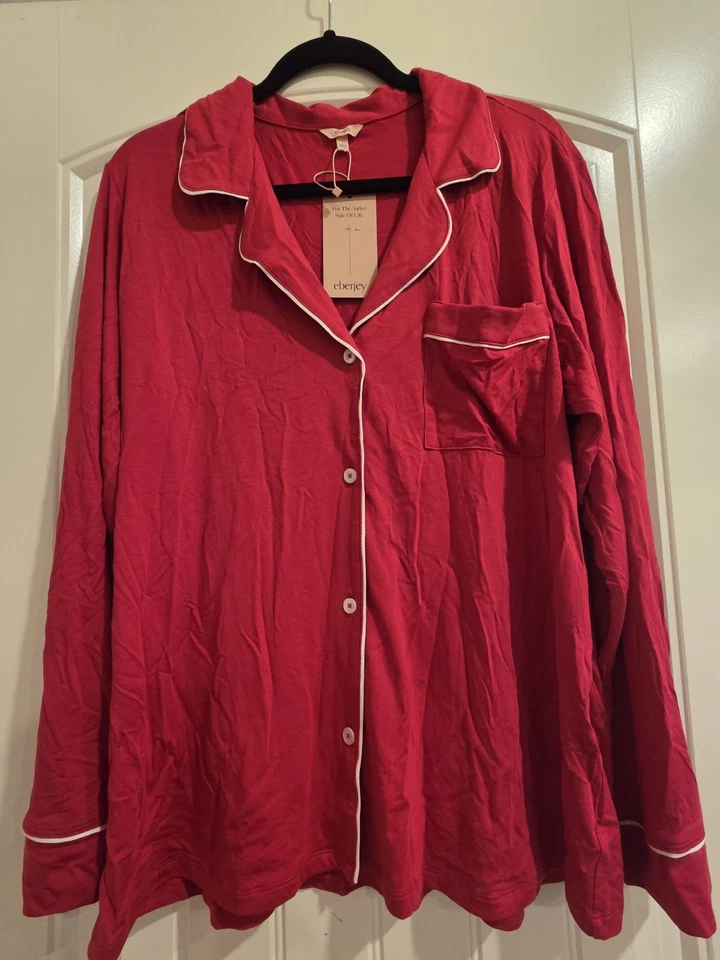 NWT EBERJEY Gisele The Long PJ Top in Holly Red Tencel Pajama Super Soft Large - Image 2 of 4