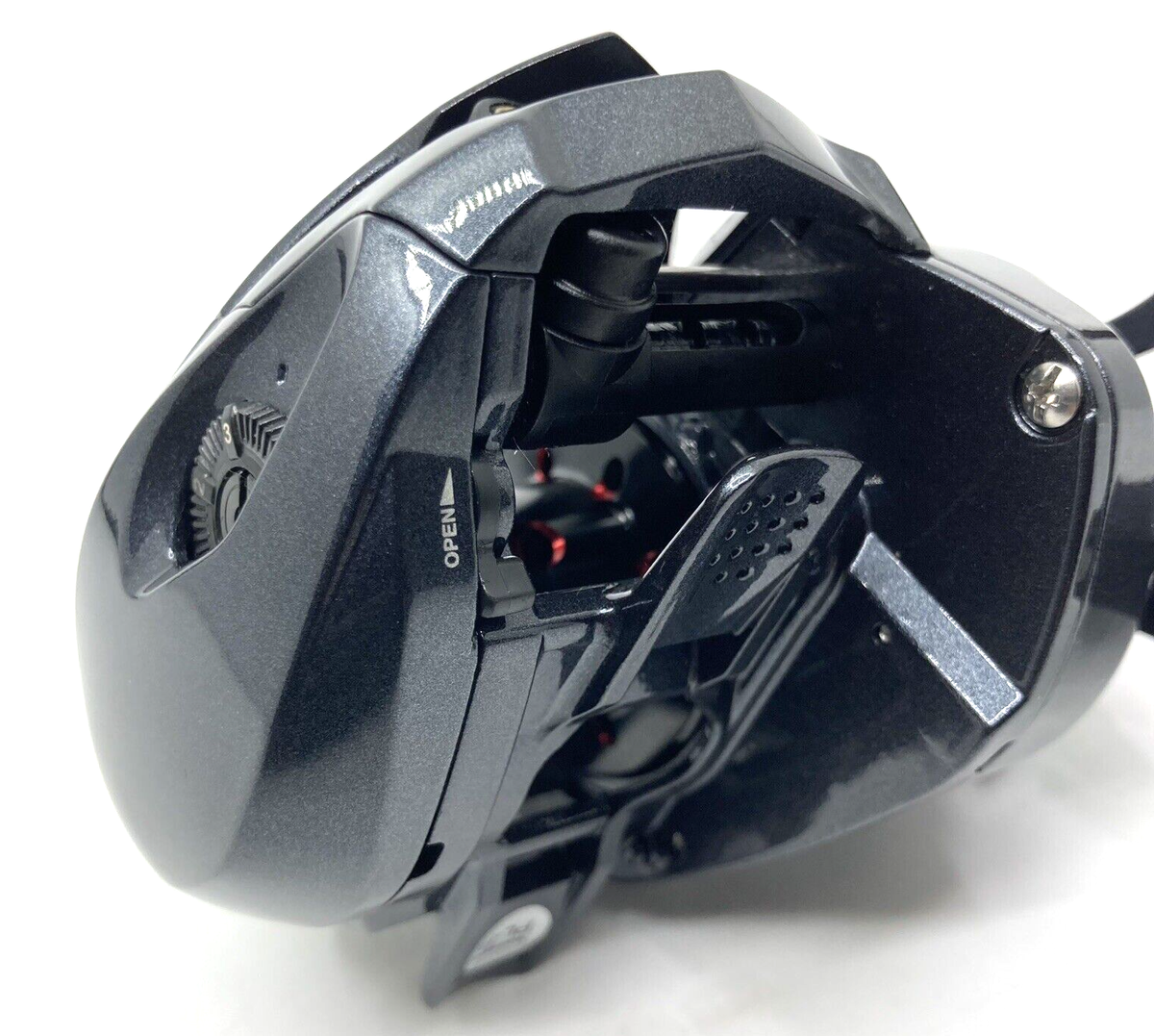 Shimano CASITAS MGL 101 LEFT Handed Bait Casting Reel In Box Ship