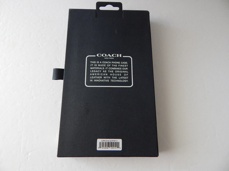 Funda Coach New York Delgada Envolvente Para iPhone 11 Pro Max 6.5" Caqui/Dorado Lámina Estrellas  Foto 3 de 4