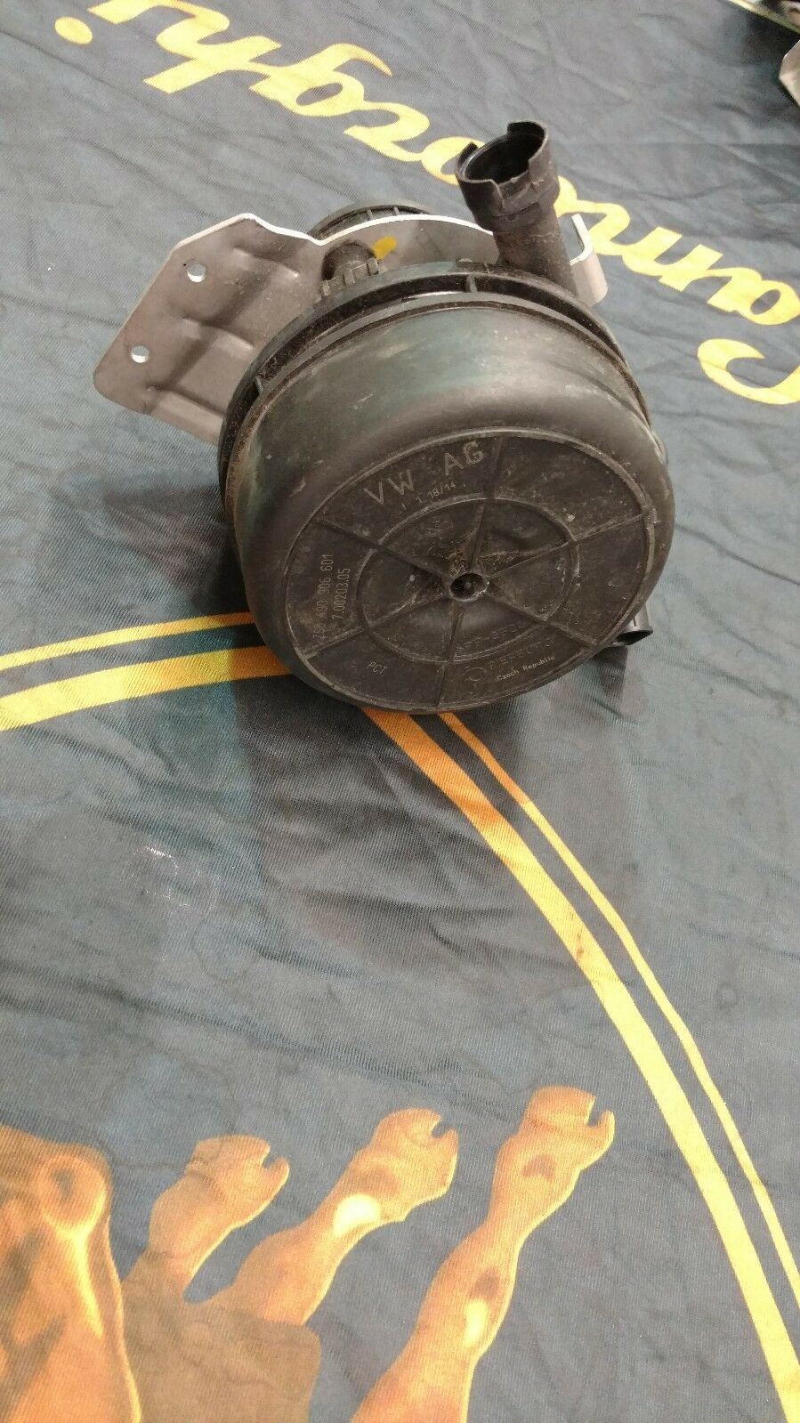 LAMBORGHINI AVENTADOR GALLARDO SECONDARY AIR INJECTION PUMP OEM 470906613C