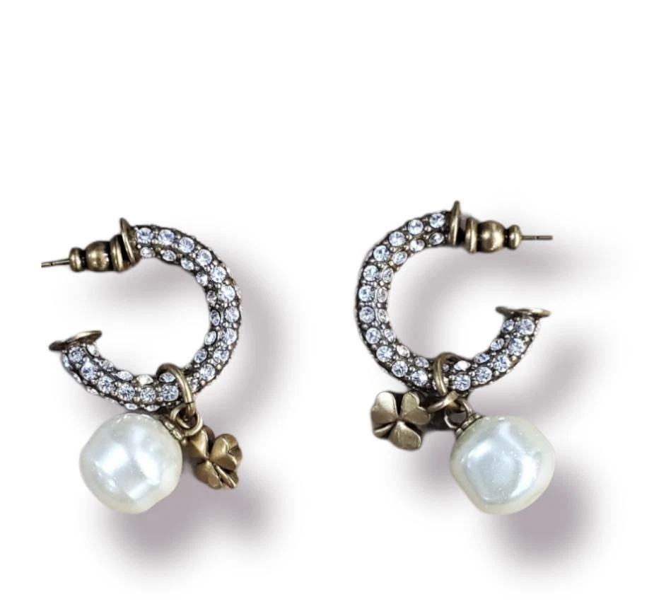 BOUCLES D'OREILLES PERLE COSTUME CHRÉTIEN DIOR (CSC031074)