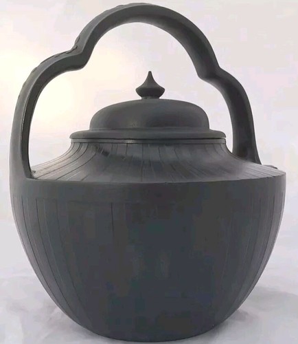 Hervidor de ron basalto negro Wedgwood antiguo raro motor torneado alrededor de 1800 - Imagen 6 de 16