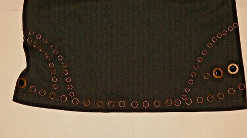 W Worth Mini Dress Black Golden Eyelet Trim Round Neck Sleeveless Sz 4 Embossed - Picture 7 of 8
