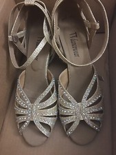 TT Dancewear Shoes Size 8.5 Gold Glitzy Prom Bridesmaid Special Occasion