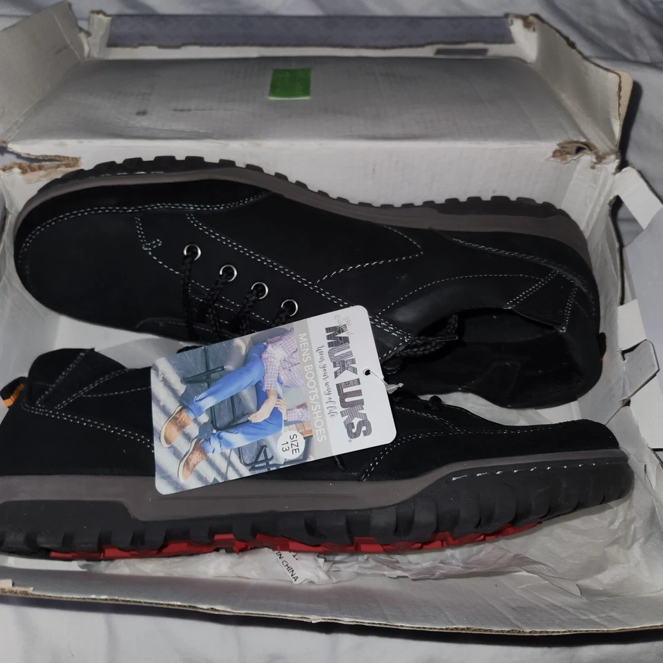 NUEVO con etiquetas Zapatillas Hombre Talla 13 Muk Luks Cuero Vaca Zapatos, Ideal para Trabajo Foto 2 de 4