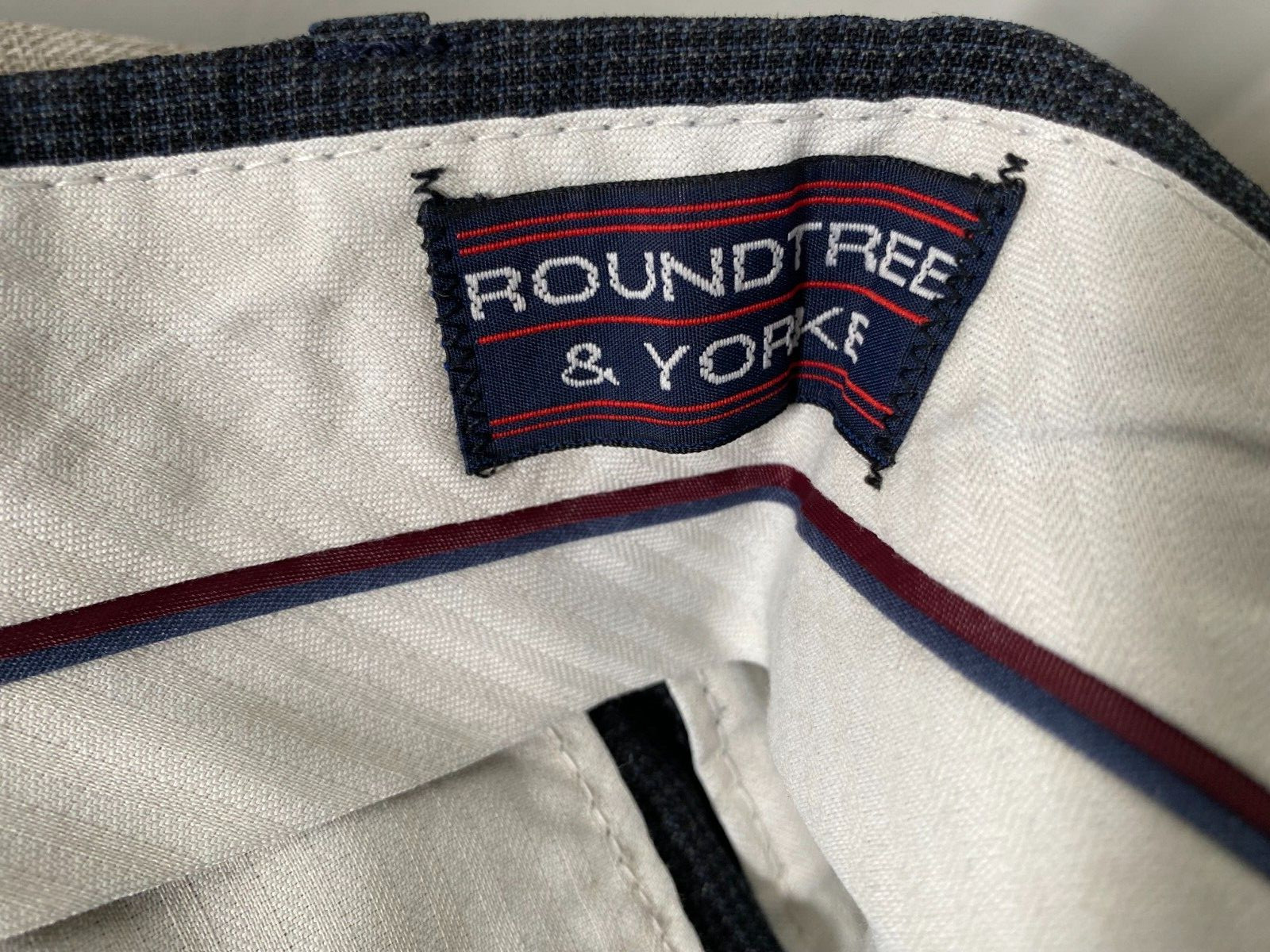 Vintage Roundtree & Yorke Wool Blend Pleated Dress Pants Men's 33 x 32 Blue VTG