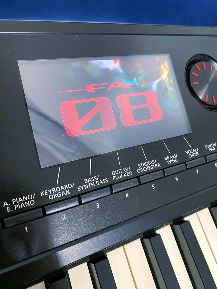 ROLAND FA 08 88 key keyboard synthesizer Tested/working - Image 2 of 4