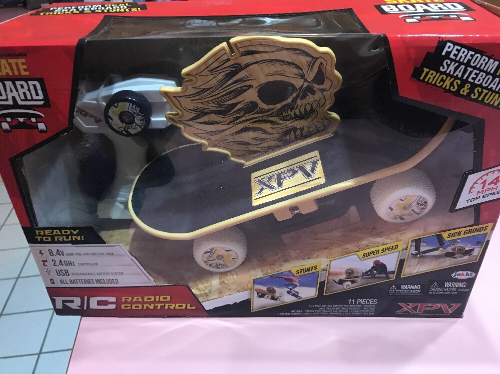 NEW XPV Xtreme Performance Remote Control Skateboard GHz