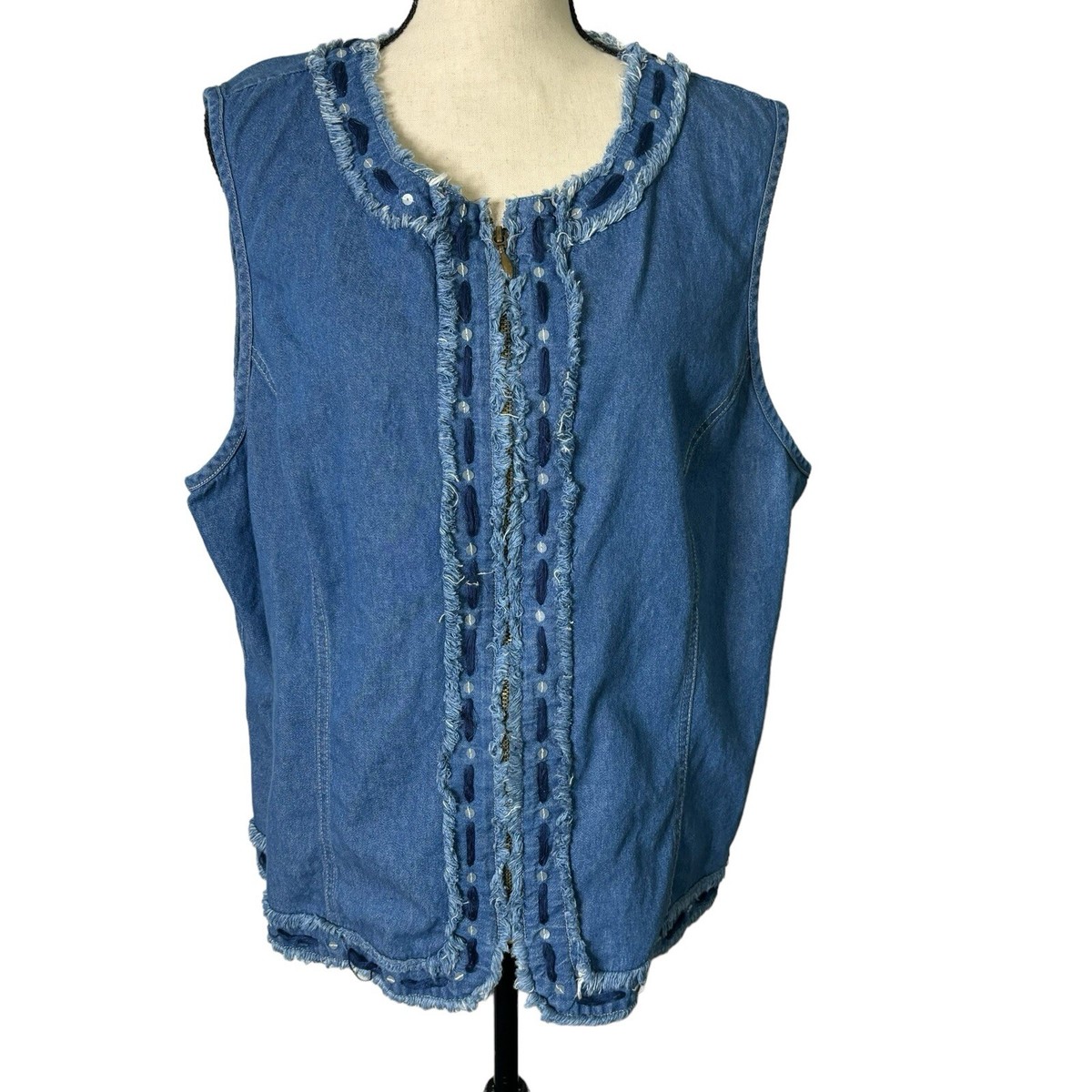 Napa Valley Woman Vest Women 1X Blue Denim Zip Front Fringe Sequins