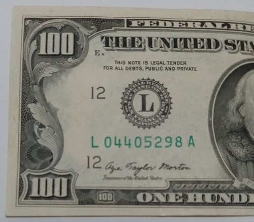 1977 $100 One Hundred Dollar Bill Federal Reserve Note Small Face L04405298A - Picture 3 of 6