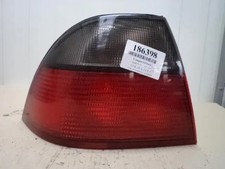 SAAB 9-5 Estate YS3E Feu Arrière Gauche 2000 21378148