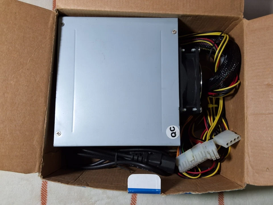 Rosewill Power Supply Value Series RV300 300W Max Power New Open Box  - Image 3 of 4