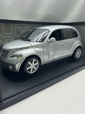 AUTOART “2001 Chrysler GT Cruiser” 1:18, SILVER, NEW OLD STOCK