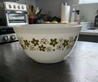 Vintage Pyrex Spring Blossom Crazy Daisy 1.5 liter 1½ qt Nesting Mixing #402
