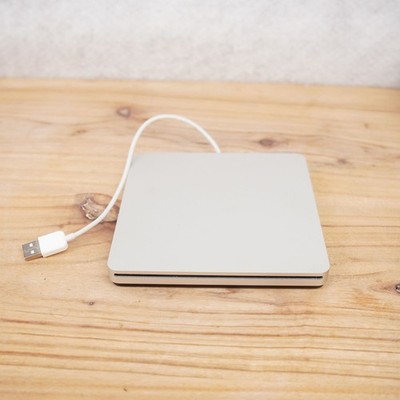 Genuine Apple USB SuperDrive External DVD/CD Reader & Writer Model A1270 Tested