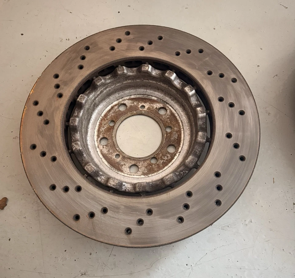 08-13 Rotores de frenos delanteros y traseros BMW E90 E92 E93 M3 Foto 2 de 4