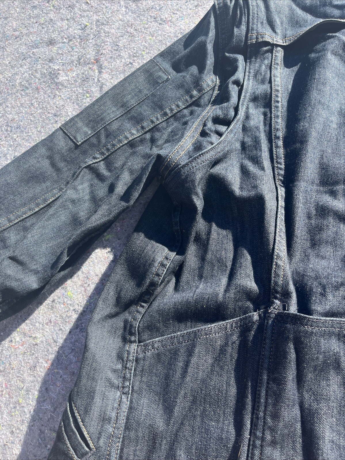 Levi’s Denim Jean Jacket XL 98% Cotton Button Down Pockets Trucker Dark Blue Xl thumbnail 21