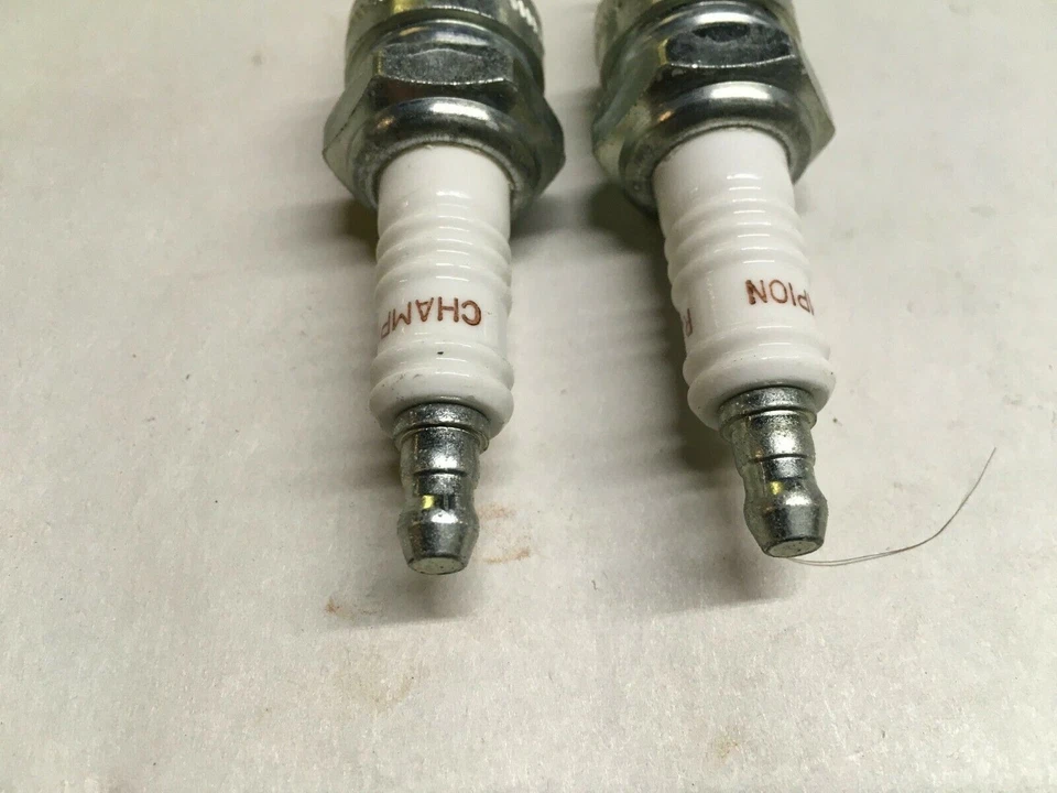 Nuevas bujías Champion RJ12YC - CANTIDAD 2 Foto 4 de 4