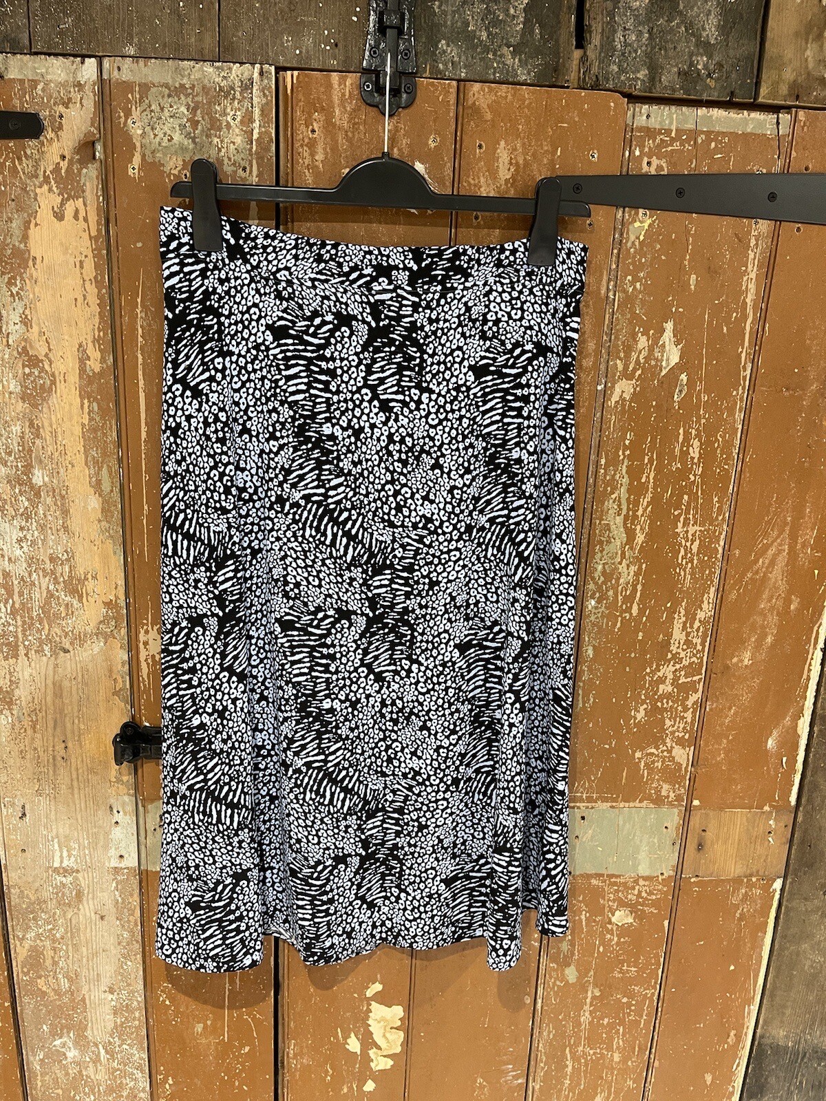 Picture 2 of 12