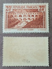 Y&T 262 – 20F Pont du Gard – 1929 – NEUF**/MNH Signé Calves Cote 550€