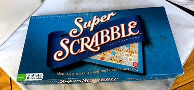 HASBRO 2004 SUPER SCRABBLE CROSSWORD WORD GAME #1079 MORE SPACES/TILES COMPLETE