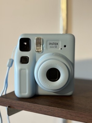 Kids Fujifilm Instant Camera Instax Mini SE - Soft Blue excellent