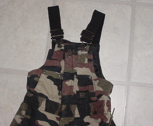 WALLS Blizzard Pruf Insulated BIB OVERALLS Camo Snow Pant Size Medium 8/10 Youth - Picture 3 of 11