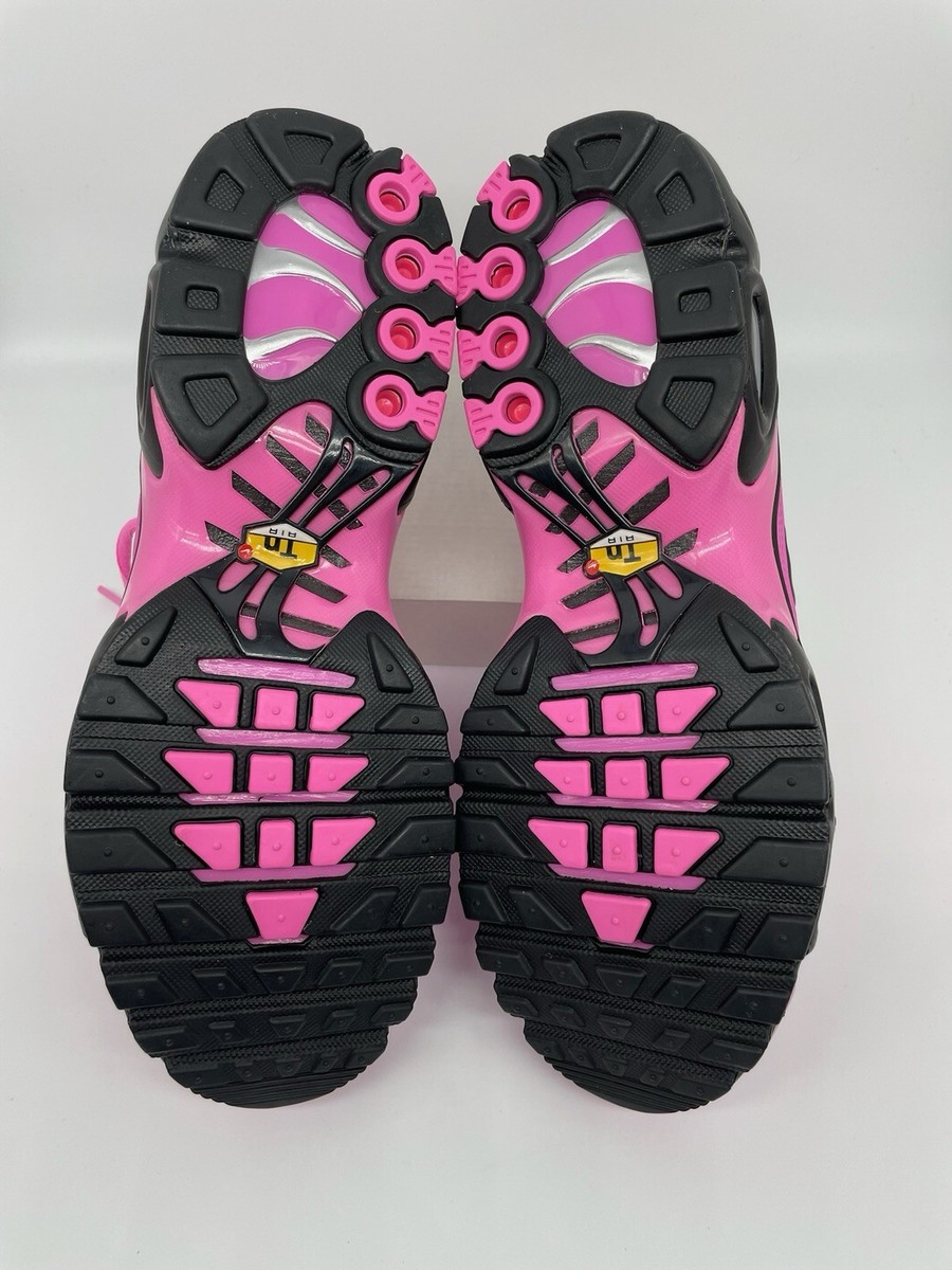 Nike Air Max Plus TN SE Pink Black Running Shoes Women's Size 10