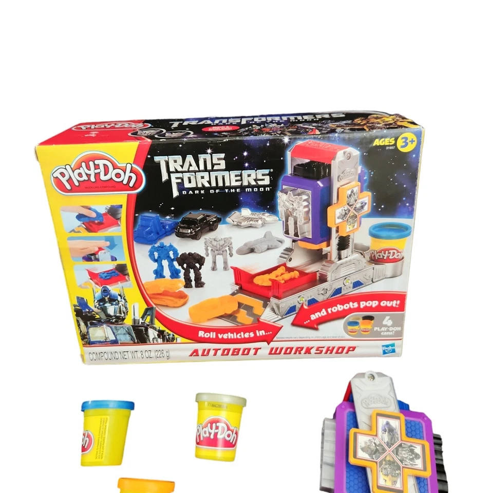 RARE 2010 Play Doh Transformers Dark of The Moon Autobot Workshop *Missing 1 Fig - Image 2 of 4