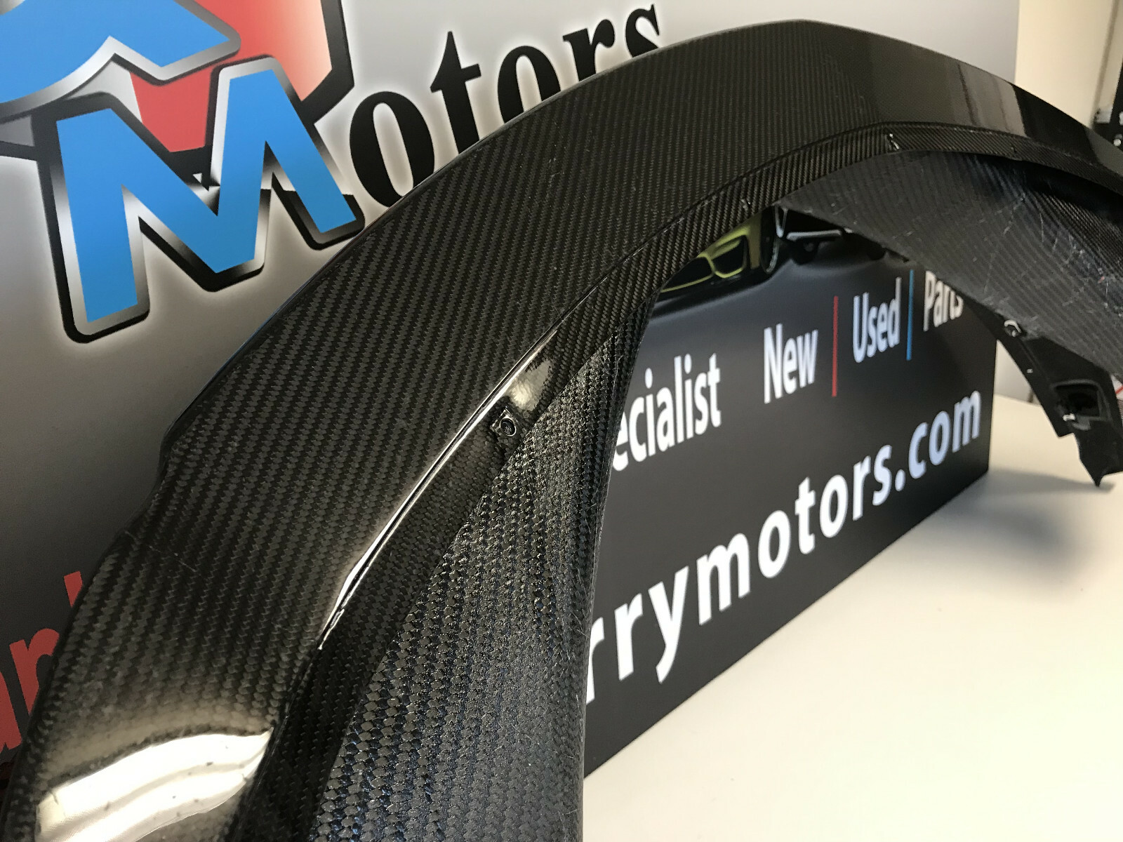 MCLAREN 570GT CARBON FIBER BUMPER SPLITTER NEW OEM 13A3324MP