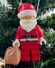 LEGO Santa Clause Minifigure Ornament +Accessories, Genuine LEGO, NO KNOCKOFFS!