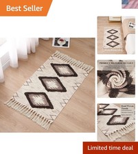 2x3ft Boho Cotton Runner Rug - Washable Tufted Bath Mat with Tassel Fringe