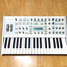Access Virus TI2 Polar 37-Key Synth