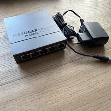 Netgear GS105E Managed Switch 5 Port Gigabit Ethernet LAN Switch Plus QoS Grau