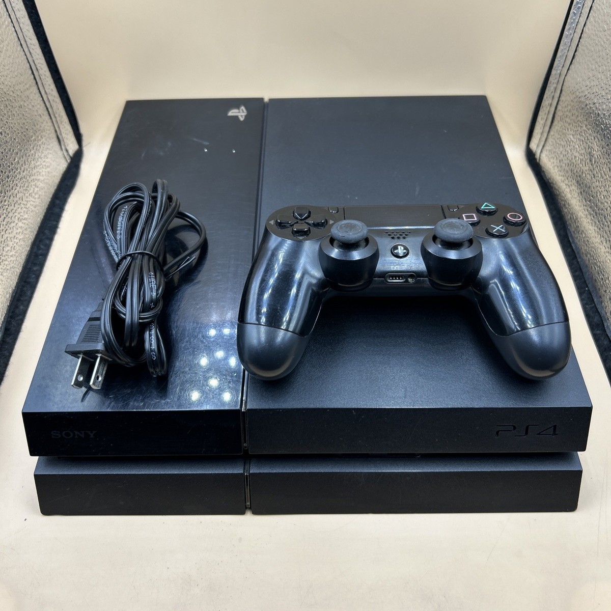 Sony Playstation 4 500GB Black Console PS4 CUH-1001A