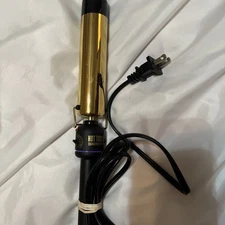 Hot Tools Pro Signature Series Gold 1.5" Curling Iron Wand 