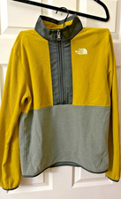 The North Face Teen Glacier 1/2-Zip Fleece Pullover - Youth XL - Mineral Gold