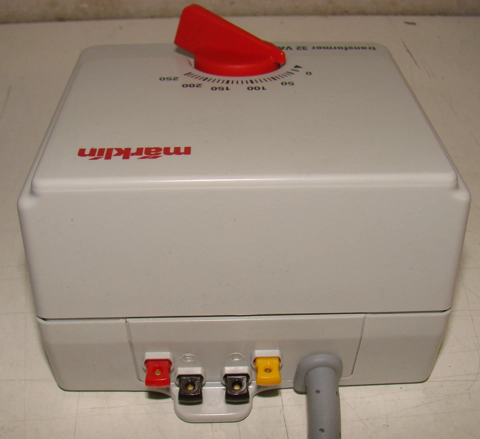 Märklin 6647 Trafo/Transformator 32VA mit Klemmleiste; geprüft! - Bild 2 von 3