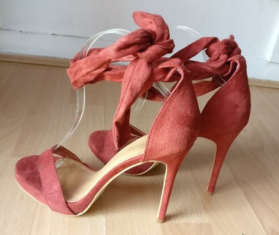 red heels public desire