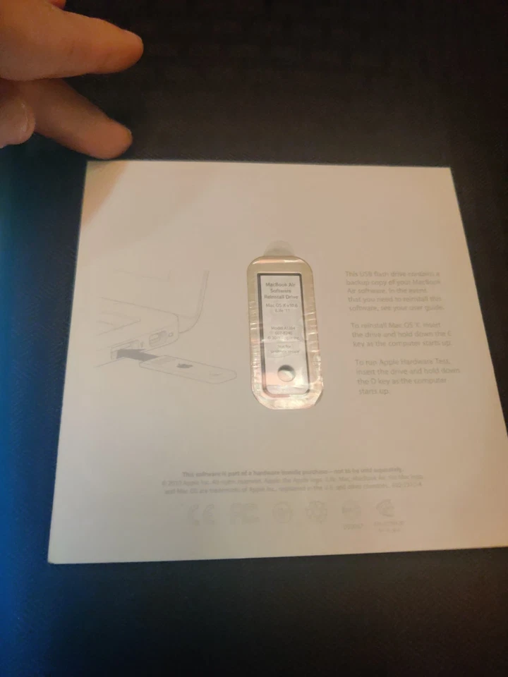 Apple MacBook Air Software Reinstall Drive Max OS X v 10.6 iLife 11 Model A1384 - Image 2 of 4