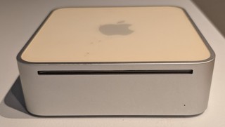 Apple 2005 G4 Mac Mini 1.42GHz 1GB RAM 80GB HDD (A1103 M9687LL/A)