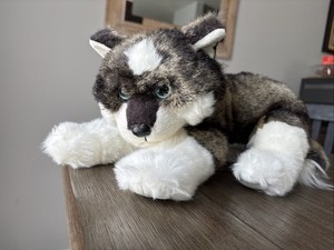 TY Classic Thunder Realistic Husky Puppy Dog Plush Stuffed Animal 2006 Classic